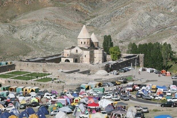 شصت و نهمین آیین «باداراک» در قره‌کلیسای چالدران برگزار شد